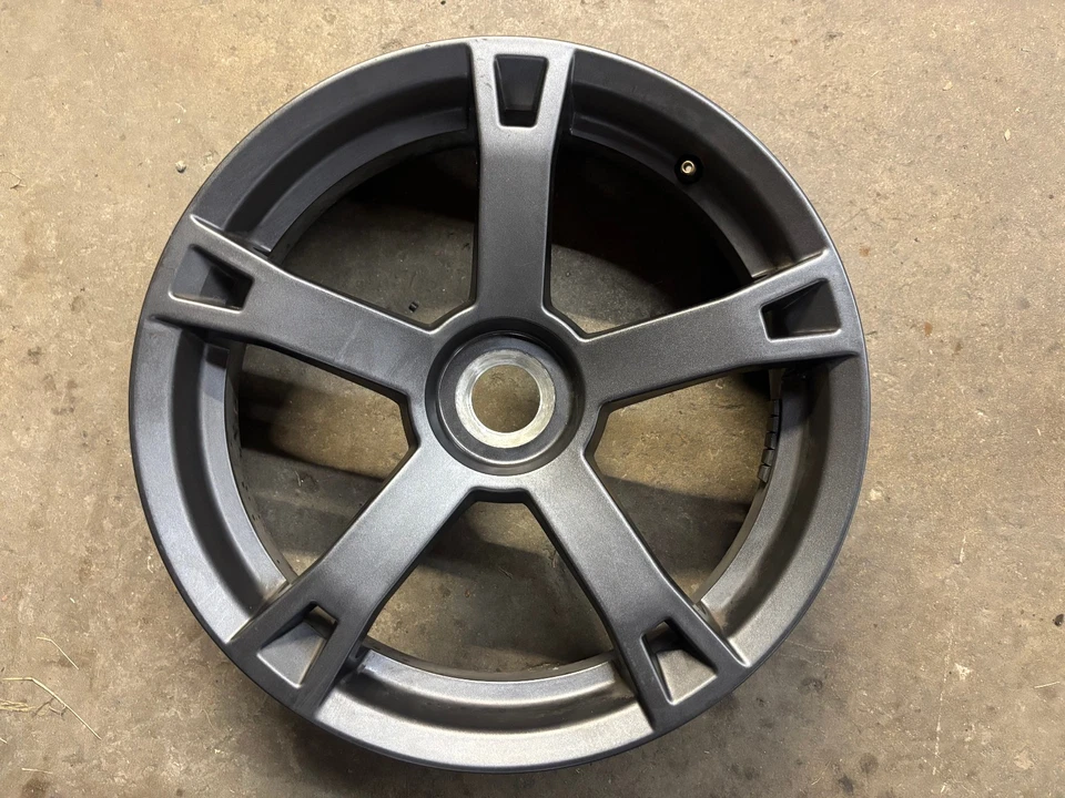 Llanta delantera izquierda derecha Can-Am Ryker 600 900 ACE 2019-2023 bonita Foto 1 de 4