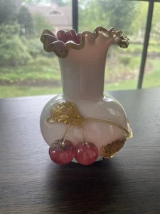 Stevens & Williams Art Custard Glass Vase - Applied Cherry Antique - Picture 1 of 7