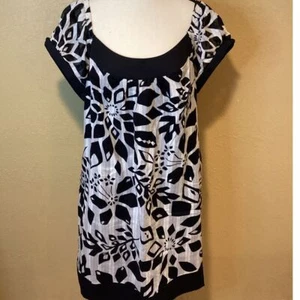 Signature by Robbie Bee Black/white Floral Shift dress, Women's 14W, 100% Cotton - Picture 1 of 5