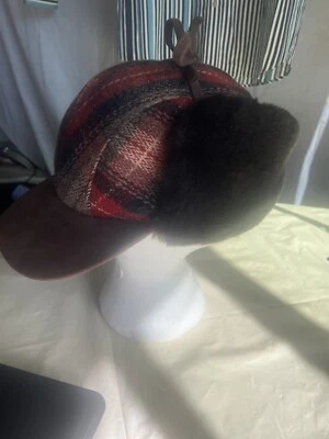 Sombrero de gamuza y mezcla de lana de caza BKC Woolrich con solapas gruesas de calentamiento para oreja y cuello Foto 1 de 4