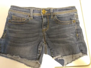 Mudd Denim Shorts Size 3 - Picture 1 of 3