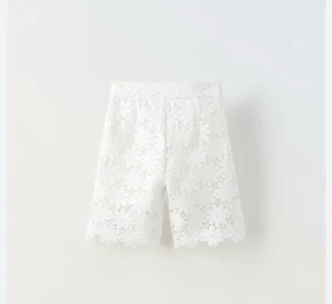 ZARA GIRLS FLORAL WHITE SEQUINS BERMUDA SHORTS SZ. 6 - Picture 1 of 6