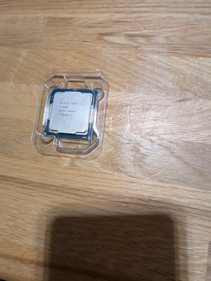Intel Core i3-8100 4x3,6GHz Prozessor CPU LGA1151 - Bild 1 von 1