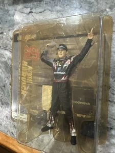 Kevin Harvick Figur Mcfarlane Toys #29 Series 3 Action Nascar 2004 Sealed A1 - Bild 1 von 3