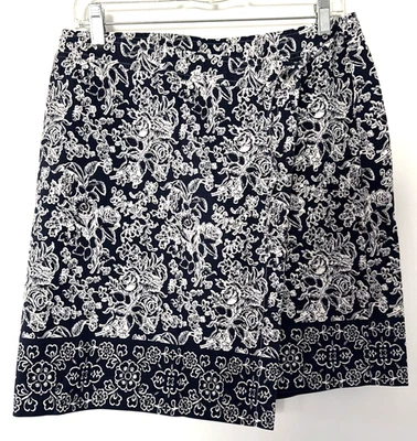 Falda Ann Taylor True Wrap Mini Azul Marino Blanco Floral Ojal Lateral 1Corbata Nudo 10 Foto 1 de 4