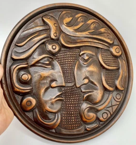 VINTAGE MAYAN FOLK ART WALL HAND CARVED WOOD WALL PLAQUE HANGING HONDURAS - Picture 1 of 8