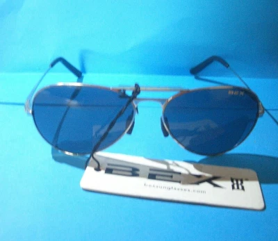 Óculos de sol Bex Wesley prata/cinza W4SB lente polarizada leve novo na caixa - Imagem 1 de 4