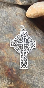 James Avery verzierter keltischer Kreuz-Anhänger im Ruhestand - Bild 1 von 4