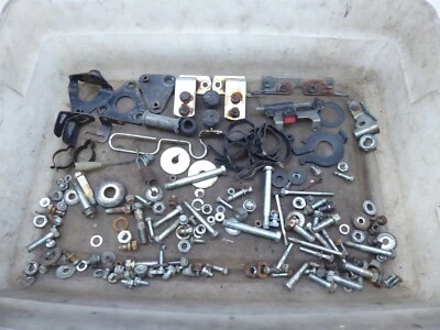 Kawasaki KZ650 CSR K869 1981) miscelánea bicicleta pernos piezas soportes soportes  Foto 1 de 4