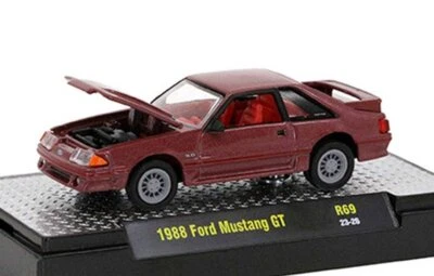 FORD Mustang GT - 1988 - rötlich metallic - M2 1:64 - Bild 1 von 4