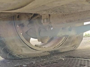 846513 Spindel hinten rechts für MERCEDES M-KLASSE (W163) 270 1997 846513 - Bild 1 von 1