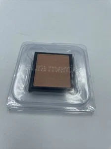 Laura Mercier Bronzing Pressed Powder Matte Bronze 0.13 oz/ml Refill - Picture 1 of 2