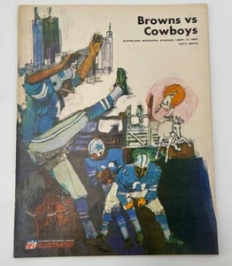 Cleveland Browns vs Dallas Cowboys NFL Program Sept. 17, 1967 - Picture 1 of 3