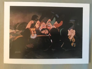 POSTKARTE DISNEY SCHNEEWITTCHEN & DIE SIEBEN ZWERGE, DOC SAGT "WARUM ES EIN MÄDCHEN IST" - Bild 1 von 6