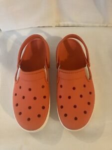 Las mejores ofertas en Zapatos informales para hombre Crocs naranja | eBay