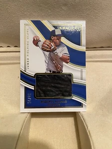 2023 Immaculate Robert Alomar Jumbo Fielding Glove Relic #18/25 Blue Jays - Picture 1 of 2