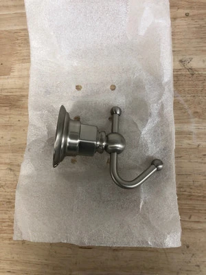 Gancho para bata individual Rohl ROT7STN Country - níquel satinado Foto 1 de 3