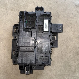 11-15 Ford F250 F350 Super Duty Fuse Box Body Control Module EC3T-14B476-BA 1732 - Picture 1 of 4