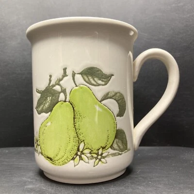 Vintage Biltons Green Pears Stoneware Mug Made in England *crazed* - Image 1 of 4