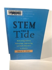 S T E M the Tide : Reforming Science, Technology, Engineering, Math Education - Foto 1 di 12