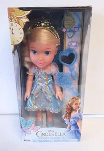 DISNEY 95426 - Cinderella  12.1/2" Toddler Cinderella - Includes Bonus Jewellery - Picture 1 of 6