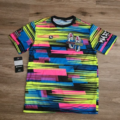 NWT Giordana DeAthlon men L Running Biking Cycling Bright Tech Tee Shirt - Image 1 of 4