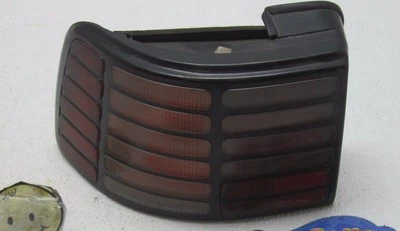 LUZ TRASERA LUZ LENTE FRENO CONDUCTOR TRASERO LR LH L IZQUIERDA 1991 91 CUPÉ Foto 1 de 4