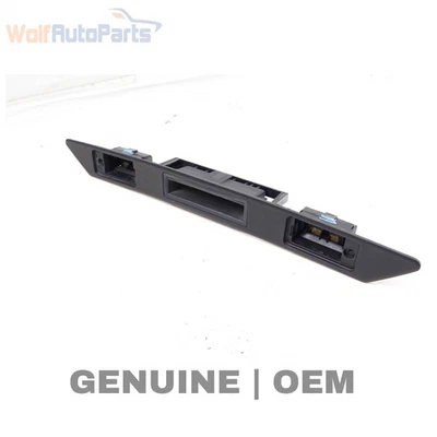 AUDI S4 2004-2008 - Manija del maletero/luz de matrícula 8P4827574 Foto 1 de 4