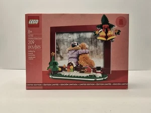Lego 40702 Weihnachten Bilderrahmen Limited Edition Brandneu Versiegelt - Bild 1 von 5