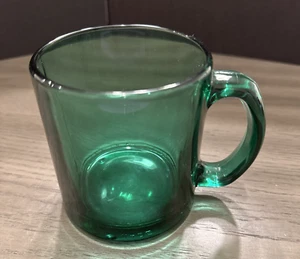 Vintage Mid Century Emerald Green Clear Glass Coffee Tea Mug Made In USA - Picture 1 of 7