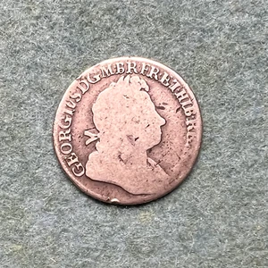 United Kingdom -- 1723 -- Silver shilling -- 26mm -- South Seas Co. issue - Picture 1 of 2