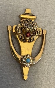 Coro Pegasus signierte Vintage Löwenkopf Türklopfer bewegliche Brosche Strass LESEN - Bild 1 von 11