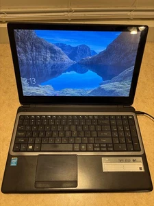 Gateway NV570P 15.6", Intel Pentium Processor, 4GB RAM, 465 GB Hard Drive - Picture 1 of 8