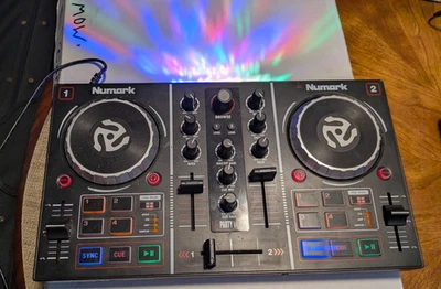 Numark Party Mix DJ Controller - tested!! - Image 1 of 3