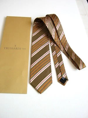Trussardi Nuova новый 100% шелк оригинал сделано в Италии - Изображение 1 из 4