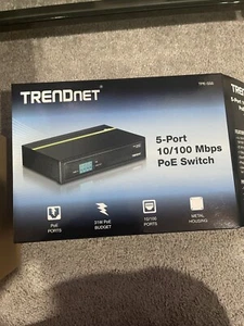 TRENDnet TPE-S50 - 6-Port Fast Ethernet PoE+ Switch - Sealed - One - 1 - NEW - Picture 1 of 3