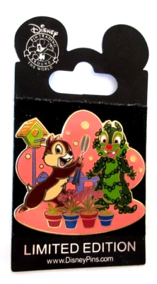 DISNEYLAND RESORT 2006 TOPIARY COLLECTION CHIP and DALE SERIES PIN LE 750 #49174 - Image 1 of 4