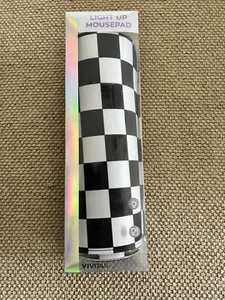 VIVITAR BELEUCHTETES MAUSPAD, 12,6 ZOLL X 8,9 Zoll Schachbrett NEU/VERSIEGELT - Bild 1 von 2