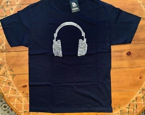 LA Pop Art T-Shirt - Größe L - Navy - Musikgenres - Neu mit Etikett - Bild 1 von 6