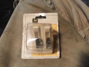 Genuine John Deere OEM Brush #AA35660 - Picture 1 of 4