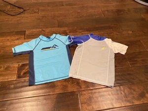 Lot of 2 Boys Rash Guard Swim Shirts Nautica Size 4 Okanu Size 6 Uv Protection - Picture 1 of 7