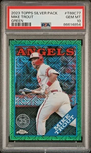Paquete plateado Topps 2023 #T88C77 Mike Trout Green/99 PSA 10 - Imagen 1 de 2