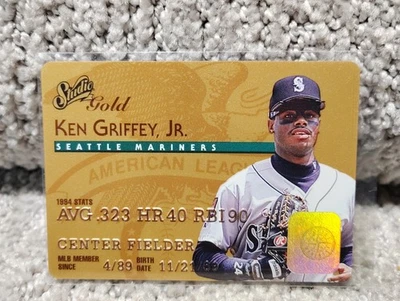 1995 Studio Baseball Gold Parallel Insert Ken Griffey Jr #5 - Image 1 of 4