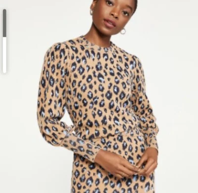 Nuevo con etiquetas Suéter Ann Taylor Petite Leopardo Manga Abullonada - Arce - Talla Pequeña P Foto 1 de 3
