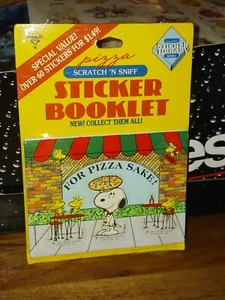 Vintage Aufkleber, Scratch N Sniff Snoopy Hallmark Pizza Heft, Neu in Verpackung, (BXR1) - Bild 1 von 5