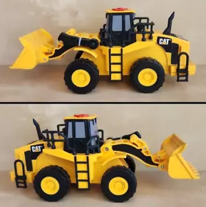 1997 Toy State CAT CATERPILLAR Construction Loader Lights Sound - Picture 1 of 8