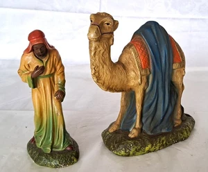 Auflösung.Fundzustand.Museumstücke.Alte Krippefiguren+Großes Kamel mit Kamelführ - Bild 1 von 13