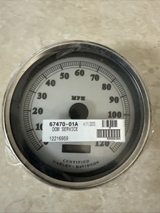 03 Harley Road King FLHR FLHRSEI2 Speedometer Speedo Gauge 67209-02 Silver - Picture 1 of 3
