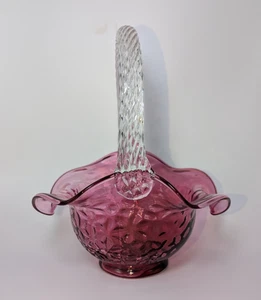 Vintage Fenton Cranberry Kunst Glas Rüschen Korb mit klarem Kristall gedrehter Griff - Bild 1 von 8