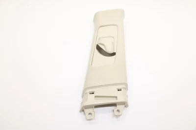 Cubierta superior pilar derecho Lexus NX300 2018-2021 OEM 6241078010 TRIM_EA23 Foto 1 de 4